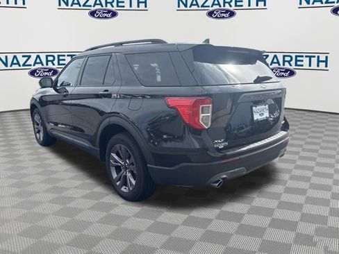 Used 2024 Ford Explorer XLT w/ Equipment Group 202A image 5