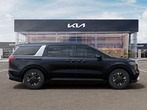 New 2026 Kia Carnival LXS FWD image 7