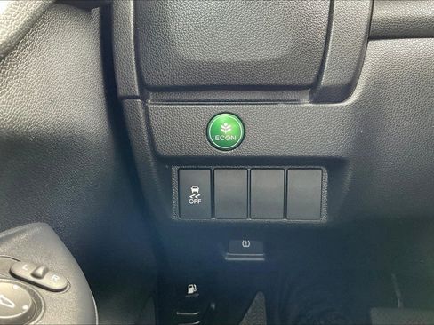 Used 2019 Honda Fit LX image 34