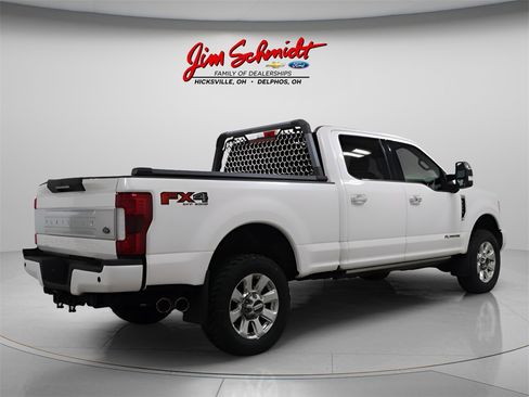 Used 2017 Ford F350 Platinum w/ Platinum Ultimate Package image 6