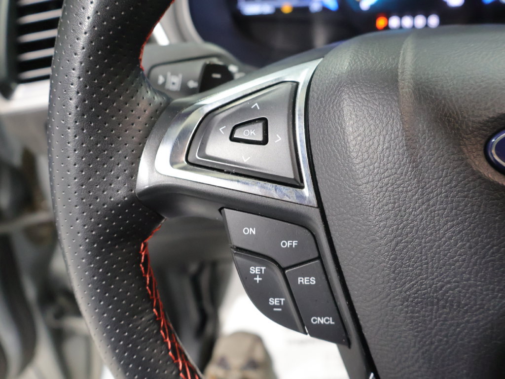 Used 2024 Ford Edge ST-Line w/ Class II Trailer Tow Package AWD/4WD image 35