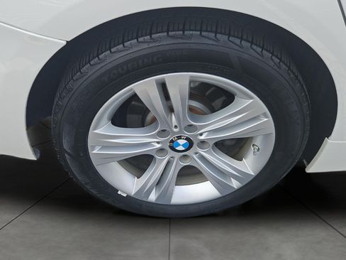 Used 2016 BMW 328i xDrive Sedan AWD/4WD image 12