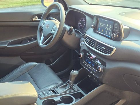 Used 2019 Hyundai Tucson SEL w/ Cargo Package AWD/4WD image 11