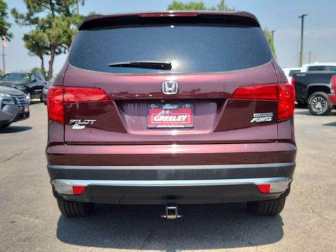 Used 2017 Honda Pilot Touring image 12