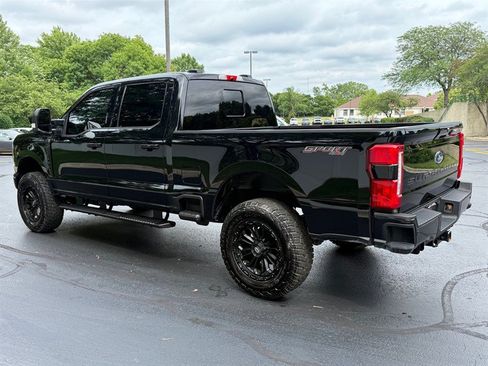 Used 2023 Ford F250 XLT w/ XLT Premium Package AWD/4WD image 8