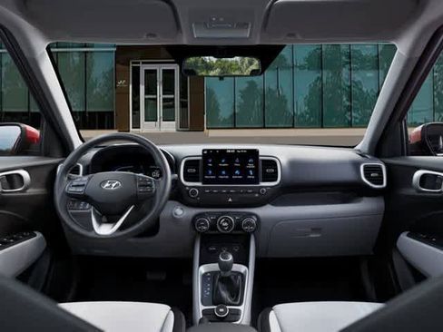 New 2025 Hyundai Venue SEL image 11