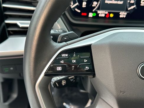 Used 2022 Audi Q4 e-tron Premium Plus w/ Premium Plus image 25