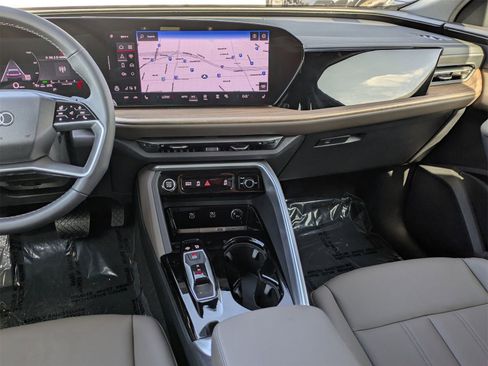 New 2025 Audi Q5 Premium image 6