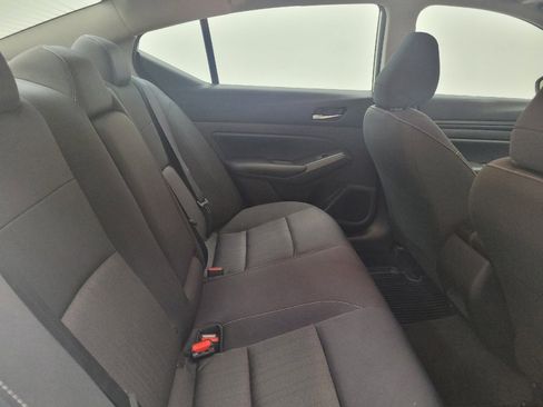 Used 2022 Nissan Altima 2.5 S FWD image 19