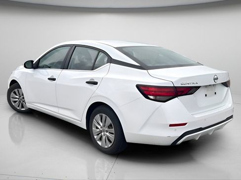 Used 2024 Nissan Sentra S FWD image 10