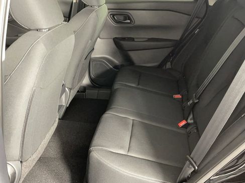 New 2025 Nissan Rogue S image 13