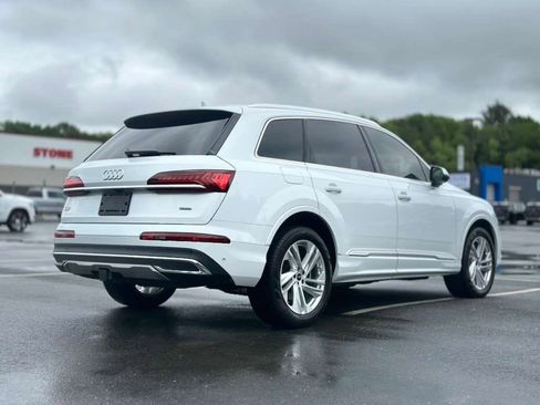 Used 2023 Audi Q7 2.0T Premium w/ Convenience Package AWD/4WD image 7