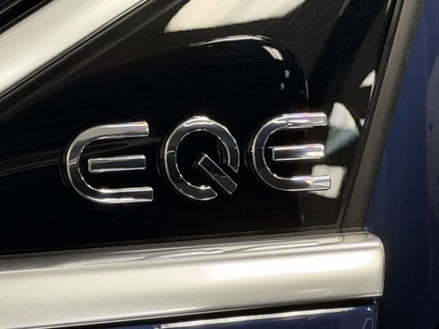Certified 2023 Mercedes-Benz EQE 500 4MATIC SUV image 20