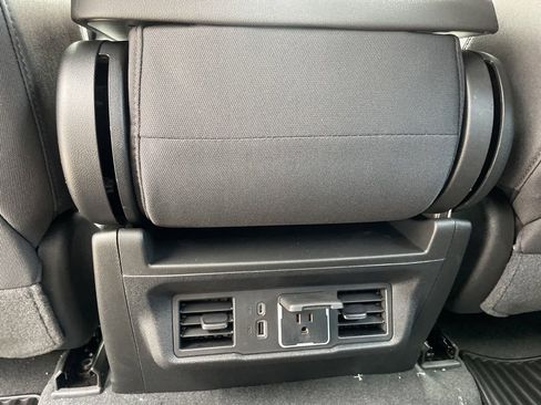 Used 2026 GMC Sierra 1500 Elevation AWD/4WD image 35