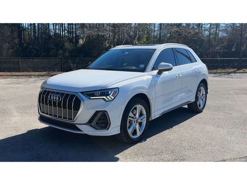 Used 2022 Audi Q3 2.0T Premium Plus image 4