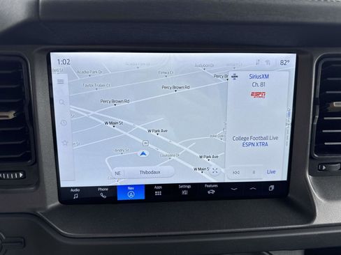 New 2025 Ford Bronco Badlands image 11