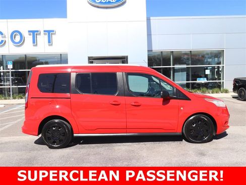 Certified 2018 Ford Transit Connect XLT image 13