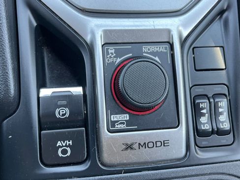 Used 2020 Subaru Forester Premium image 18