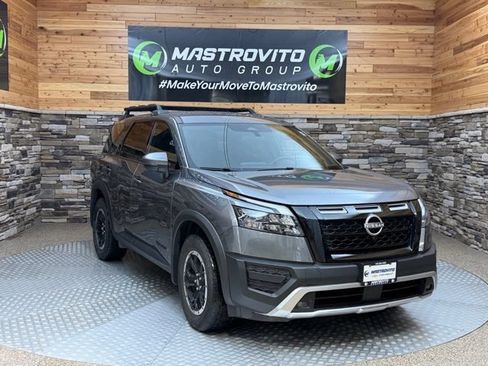 Used 2024 Nissan Pathfinder Rock Creek AWD/4WD image 2