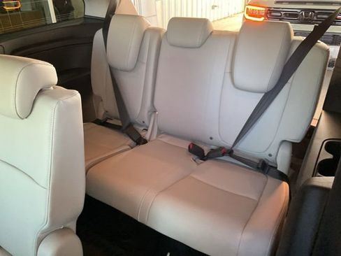 New 2026 Honda Odyssey EX-L image 17