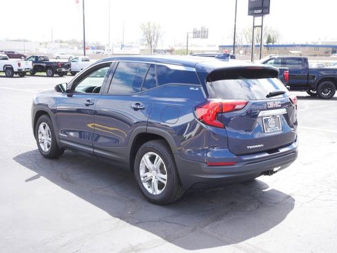 Used 2018 GMC Terrain SLE FWD image 5