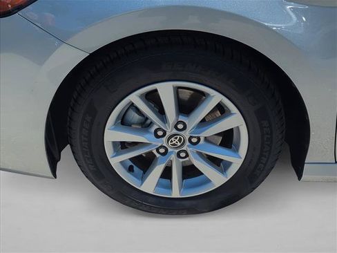 Certified 2025 Toyota Camry LE FWD image 9