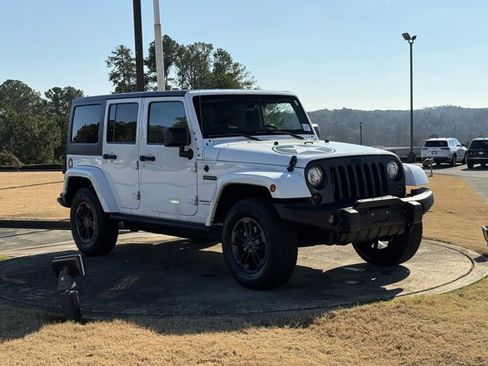Used 2018 Jeep Wrangler Unlimited Willys Wheeler image 11