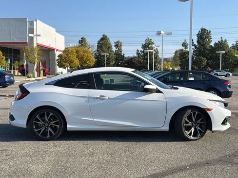 Used 2019 Honda Civic Sport image 3
