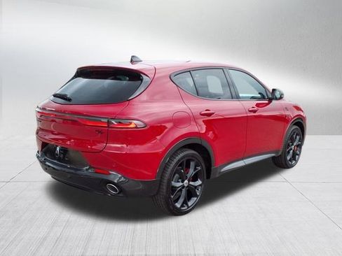 Used 2024 Dodge Hornet R/T image 8