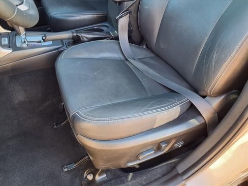 Used 2015 Subaru Forester 2.5i Limited image 22