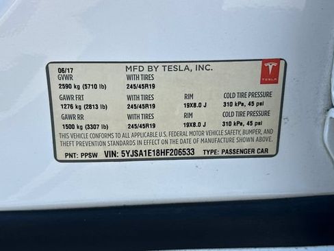 Used 2017 Tesla Model S 75 RWD image 32