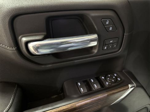 Used 2019 Chevrolet Silverado 1500 High Country w/ Trailer Camera Package image 22