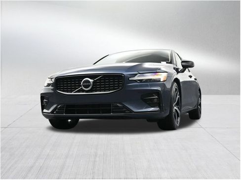Used 2023 Volvo S60 B5 Core w/ Protection Package FWD image 29