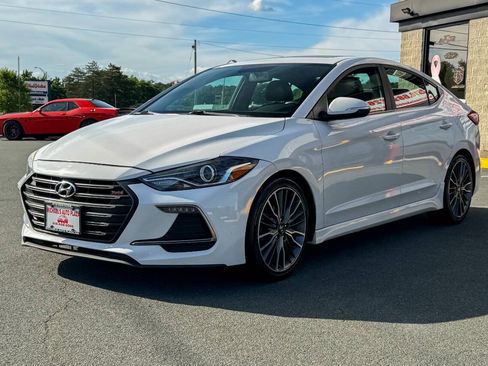 Used 2018 Hyundai Elantra Sport w/ Sport Premium Package 03 FWD image 8