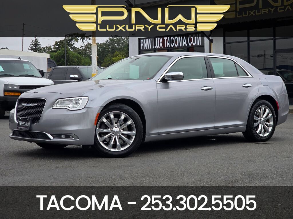 Used 2018 Chrysler 300 Limited AWD/4WD image 1
