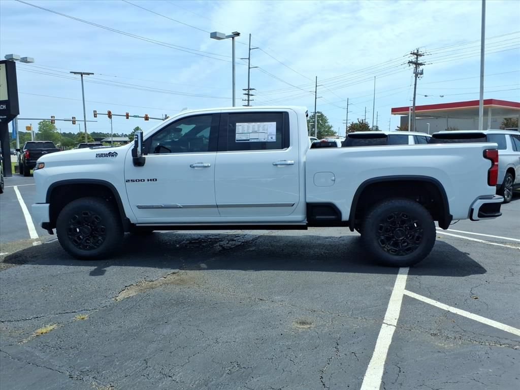 New 2026 Chevrolet Silverado 2500 High Country w/ Technology Package AWD/4WD image 6