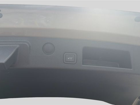 New 2026 GMC Terrain Elevation w/ Elevation Premium Package AWD/4WD image 20