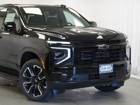 New 2026 Chevrolet Suburban RST w/ Comfort Package AWD/4WD image 33