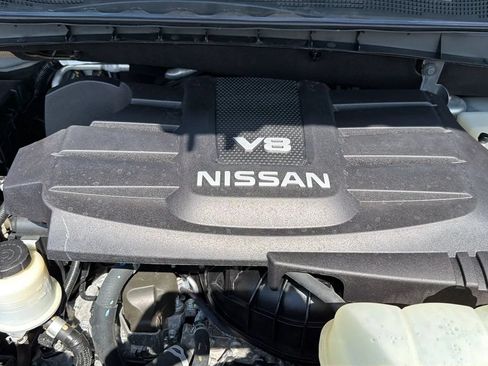 Used 2020 Nissan Titan SV w/ SV Convenience Package AWD/4WD image 37