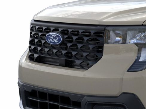 New 2025 Ford Maverick XLT w/ XLT Luxury Package image 18