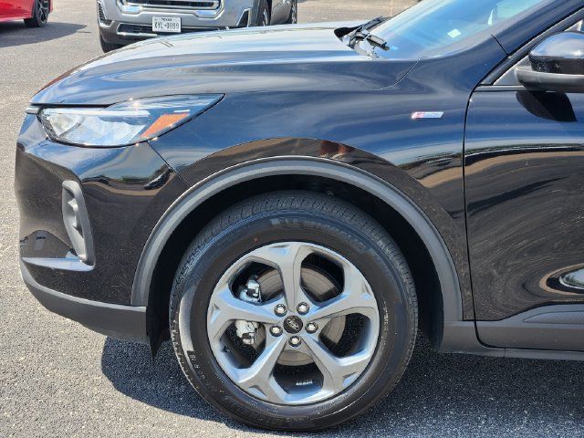 Used 2025 Ford Escape ST-Line Select AWD/4WD image 8
