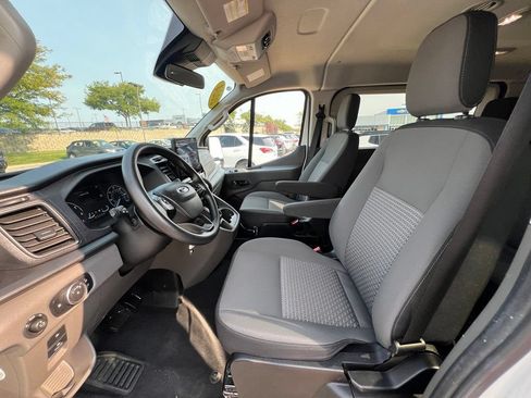 Used 2024 Ford Transit 350 XLT RWD image 19