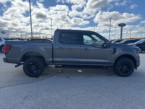 New 2025 Ford F150 XLT w/ Equipment Group 302A MID image 2