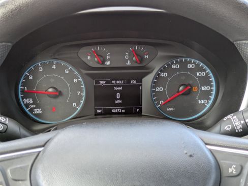 Used 2020 Chevrolet Equinox LS w/ LS Convenience Package image 19