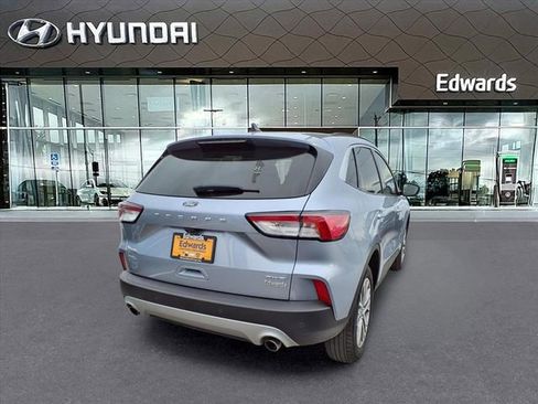 Used 2022 Ford Escape SEL w/ Technology Package image 8