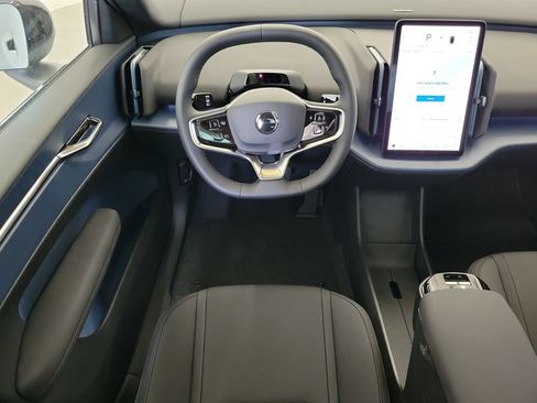 New 2026 Volvo EX30 Plus w/ Climate Package AWD/4WD image 16