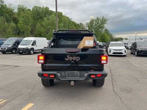 Used 2023 Jeep Gladiator Mojave w/ Trailer Tow Package AWD/4WD image 5