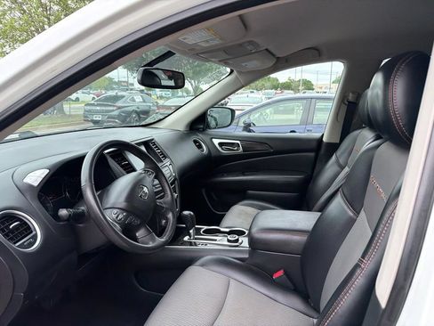 Used 2020 Nissan Pathfinder SV w/ Rock Creek Edition AWD/4WD image 17