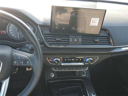 Used 2022 Audi SQ5 Premium w/ Convenience Package image 14