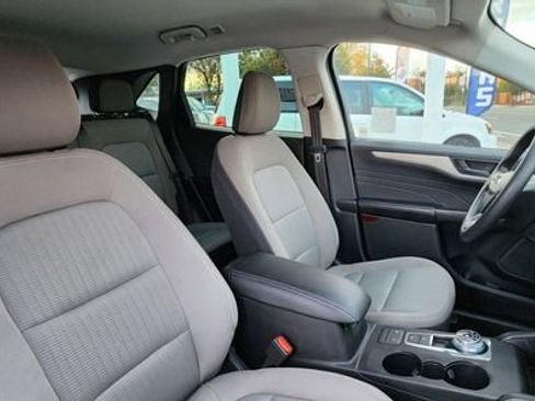 Used 2021 Ford Escape S image 14